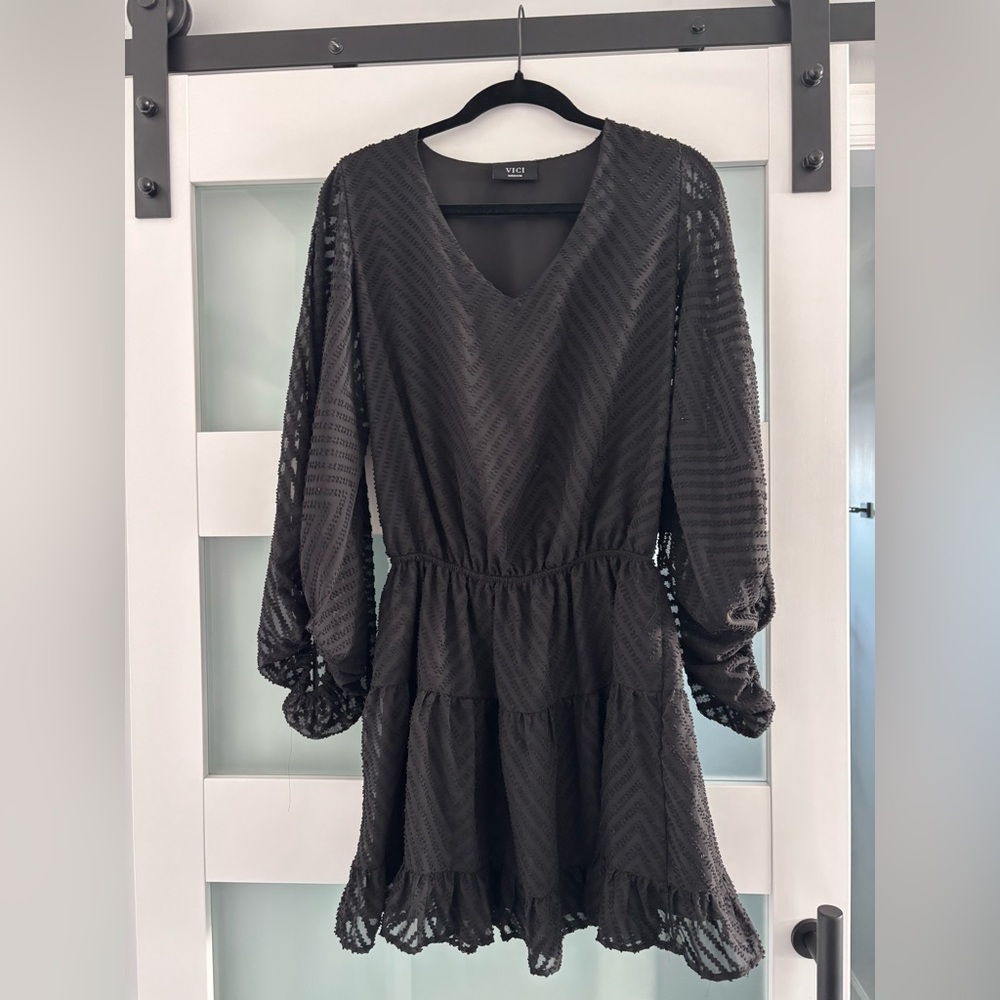 Vici Black Long Sleeve Textured Dress